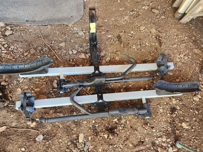 THULE T2/T4 Hitch Bike Rack