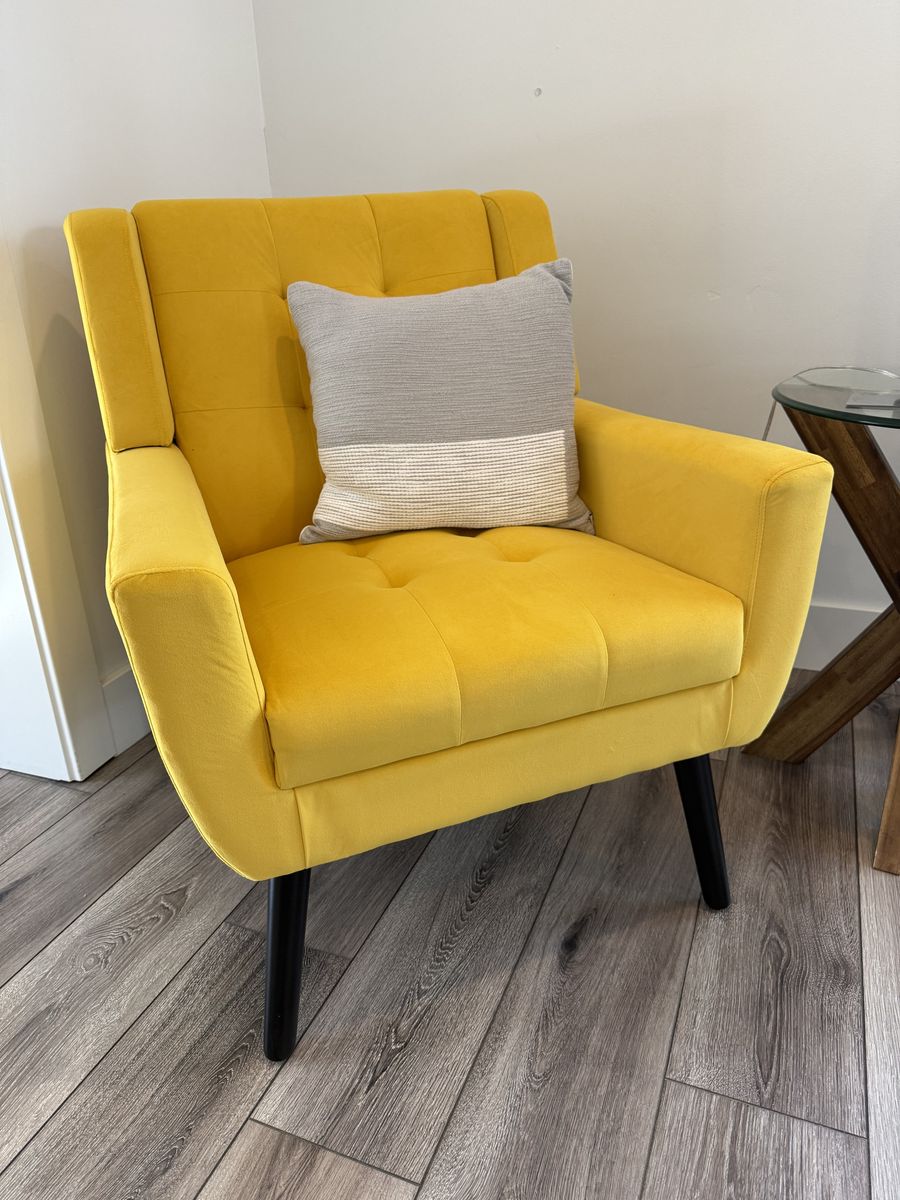 Tufted felt wide back armchair