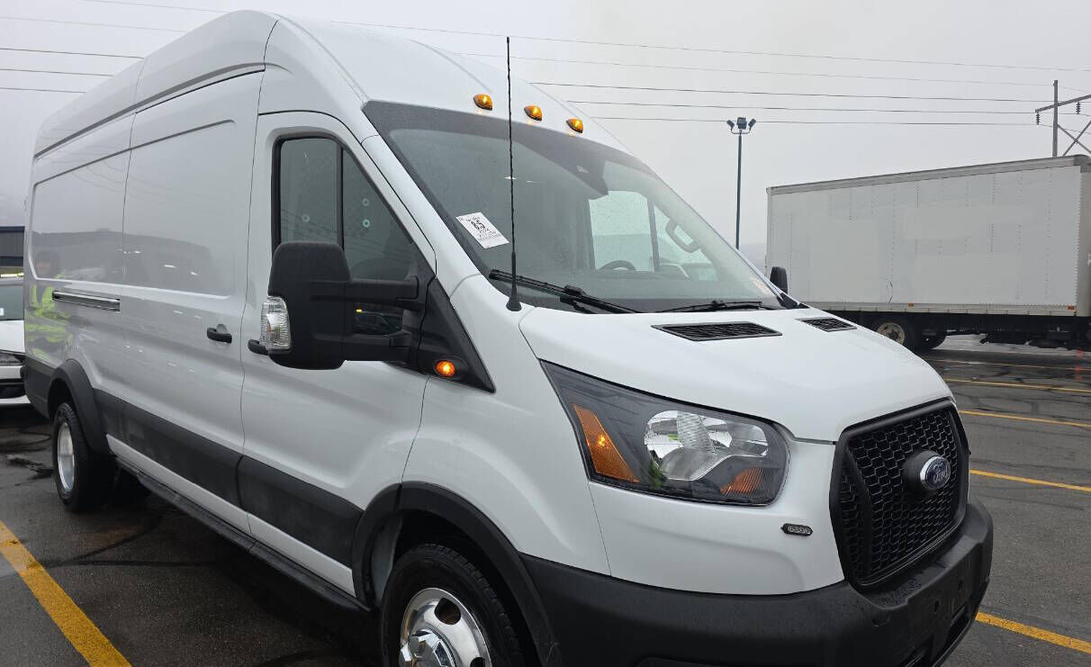 2024 Ford Transit 350 HD