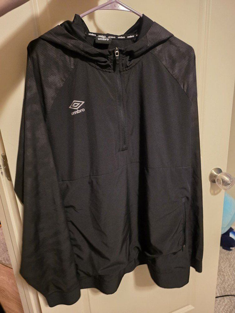 Umbro Men's Xl windblocker