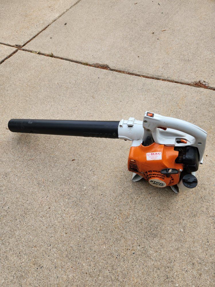 Stihl Big 50 Leaf Blower- Runs Great!