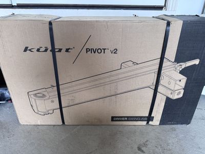 New in Box (NIB) Kuat Pivot v2 Swing-Away Hitch Adapter