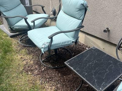 Patio furniture 4 chairs & table