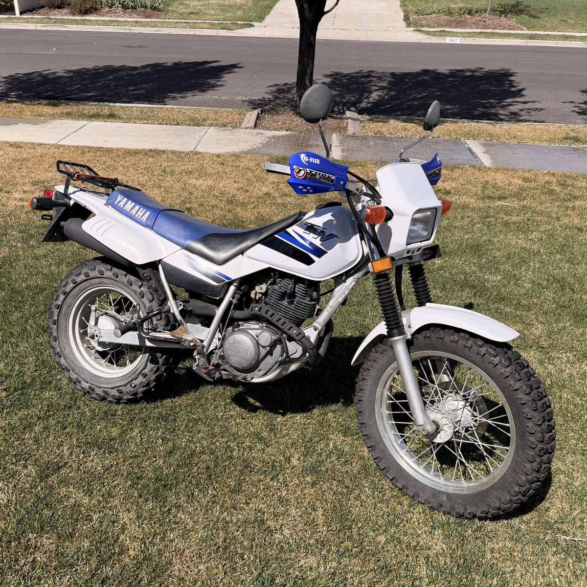 2001 TW 200