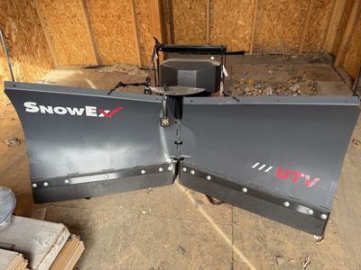 SnowEx Heavy-Duty UTV V-Plow
