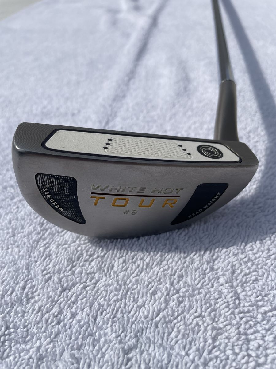 Odyssey Hot White Tour Putte