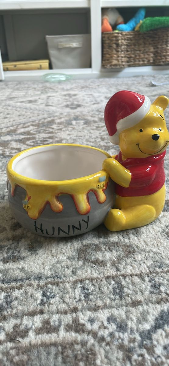 DISNEY WINNIE THE POOH - New Pooh Santa Bear CHRISTMAS BOWL - 6" T - Bowl 4" Dia
