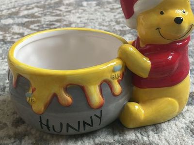 DISNEY WINNIE THE POOH - New Pooh Santa Bear CHRISTMAS BOWL - 6" T - Bowl 4" Dia