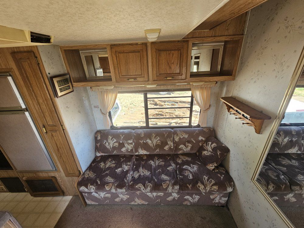 Main image 8