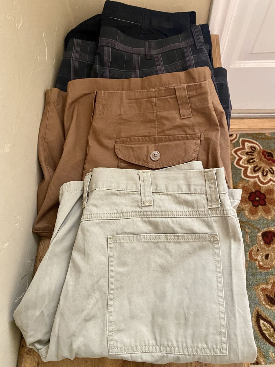 Men's Size 36 Shorts Bundle of 4 - Khaki, Brown, Navy Cargo, and Plaid Dress Shorts