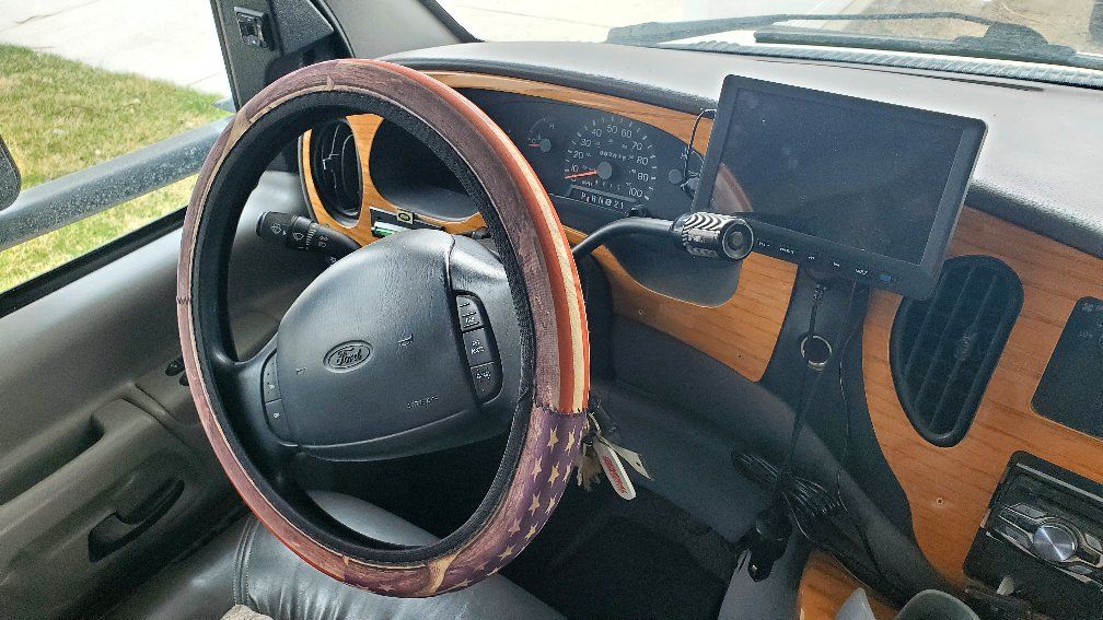 1998 motorhome 31 ft