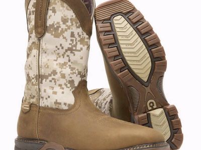 DURANGO Men's DDB0207 Maverick XP Steel Toe Waterproof Western Boot, Size 10.5 M Brand New
