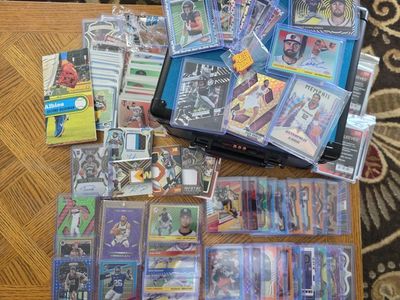 Sports cards lot