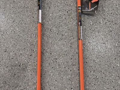 Klein Tools 51410 & 51412 EMT Conduit Hand Bender Set 1/2" & 3/4" - New and near new. Used 1x.
