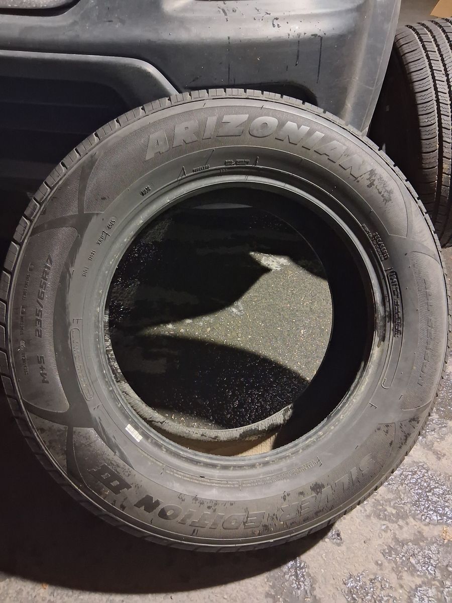 Arazonian Silver Addition 3    235 /65R 17