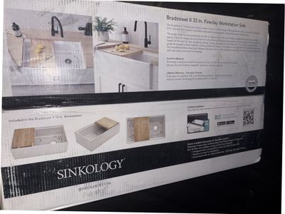 NEW Sinkology Bradstreet II 33 in. Farmhouse Undermount White Fireclay Workstation Sink