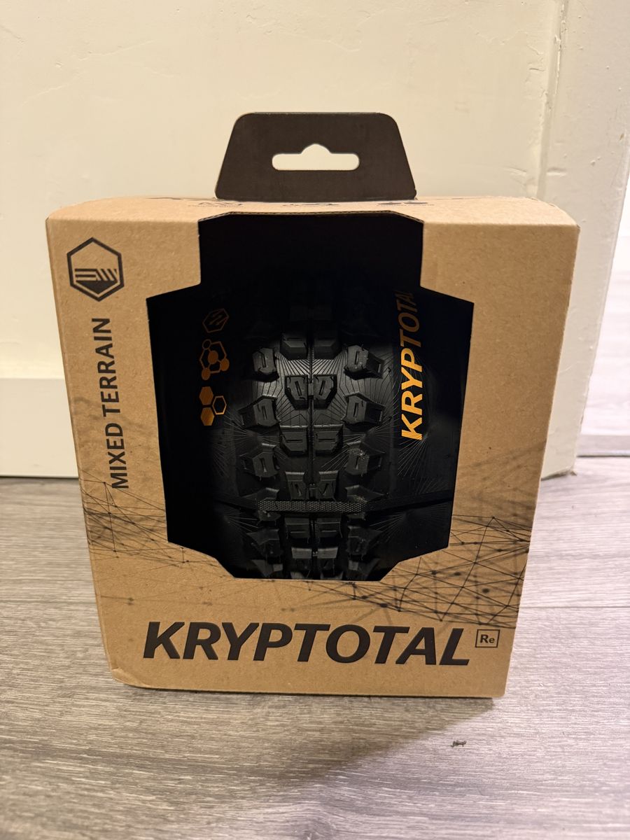 Continental Kryptotal Rear 27.5x2.4” Enduro Casing Soft Compound