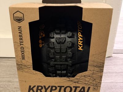 Continental Kryptotal Rear 27.5x2.4” Enduro Casing Soft Compound
