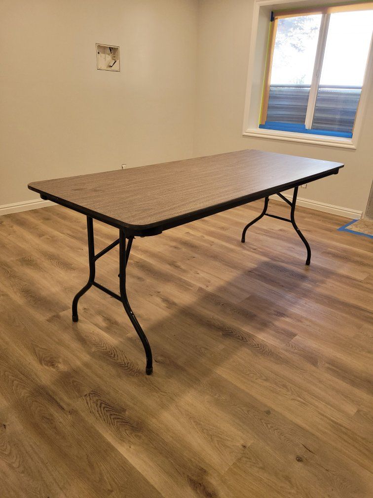Folding table, 30x72