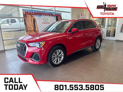 2022 Audi Q3 quattro S line Premium 45 TFSI