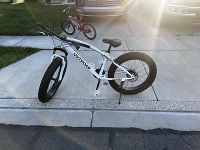 Fat Tire Mountian Bike
