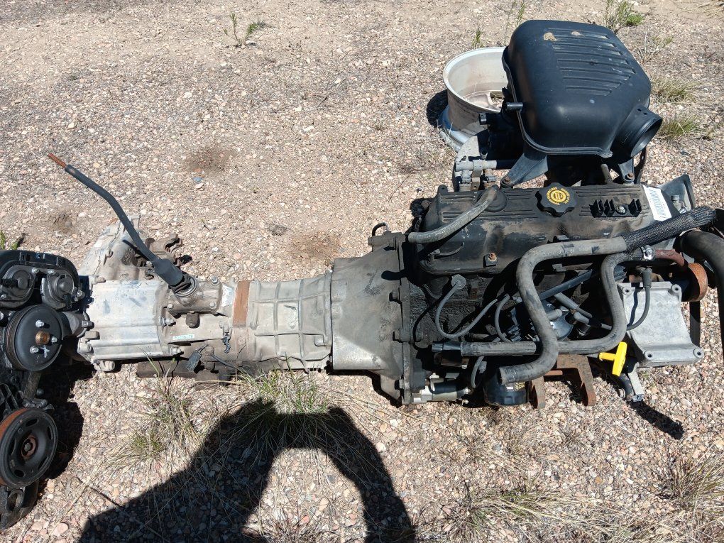 1997 Jeep motor, Trans, and transfer case