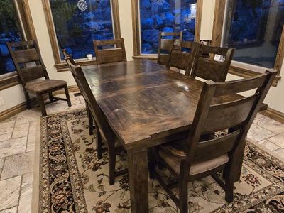 Beautiful Dining Set - Table, 2 Leaves, 8 Chairs