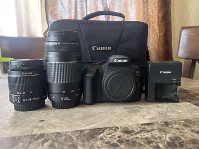 Canon Rebel T7 Bundle