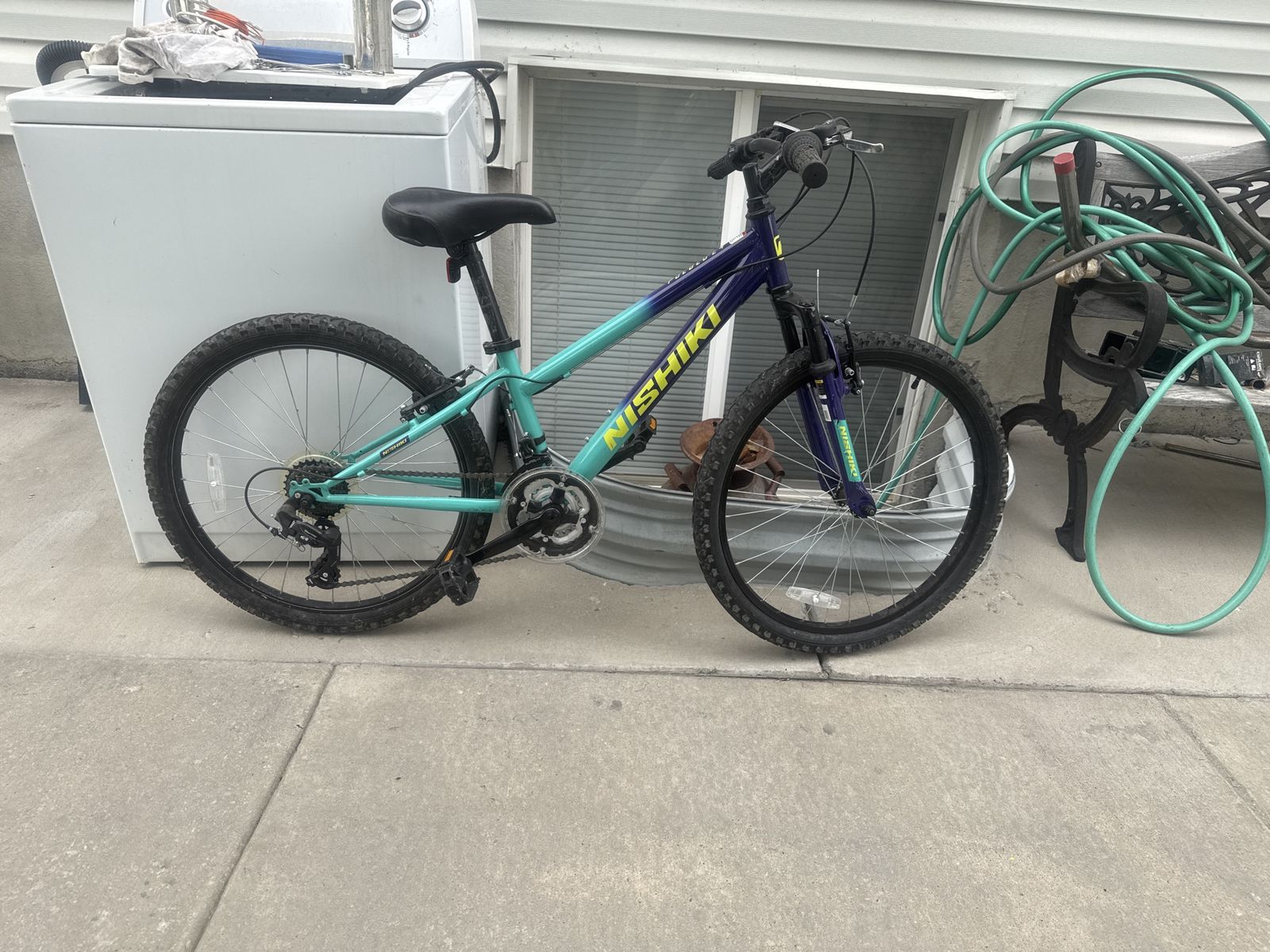 Nishiki pueblo 24 mountain bike