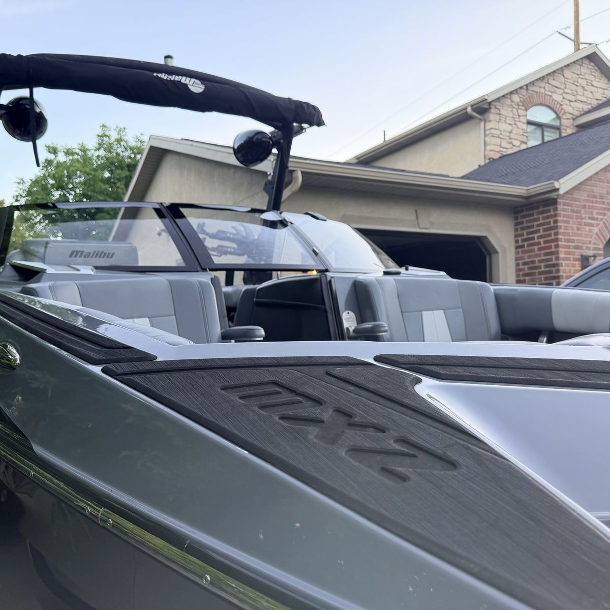 2020 Malibu Wakesetter 23 MXZ – M6Di – 221 Hours – Stern Turn – Loaded