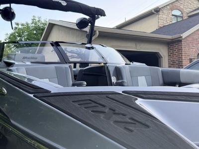 2020 Malibu Wakesetter 23 MXZ – M6Di – 221 Hours – Stern Turn – Loaded