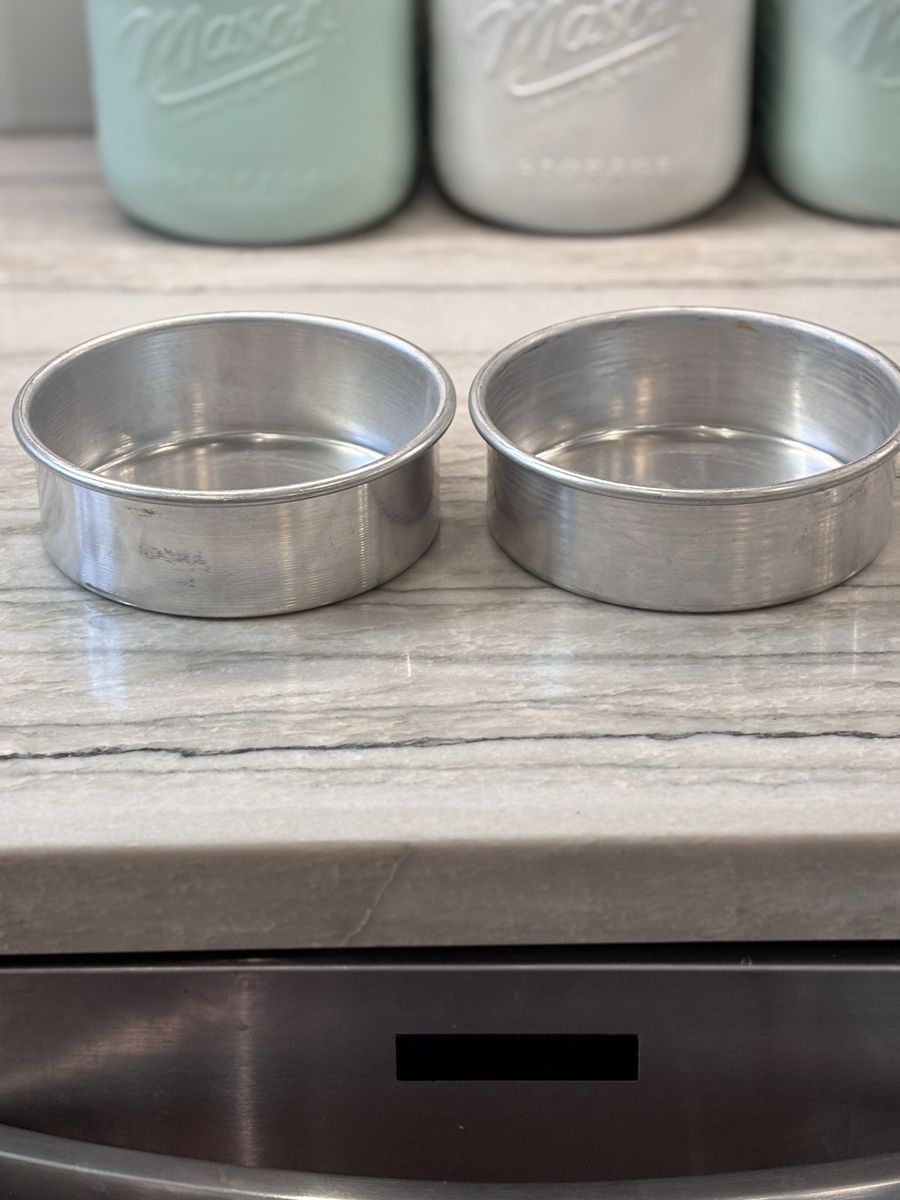 6x2 Cake Pans Perfect For A Smash Cake! 