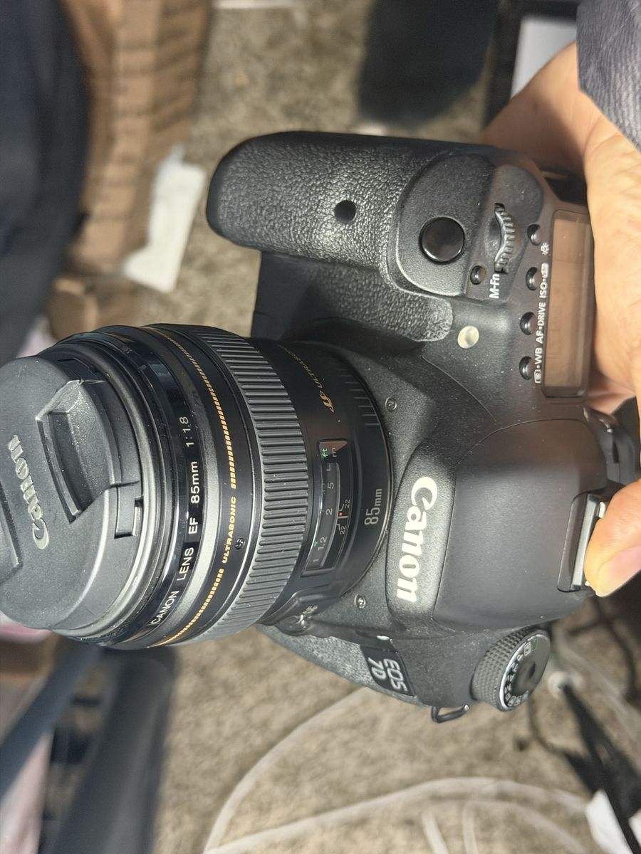 Canon 7D, 85mm f1.8, 24-105mm stm