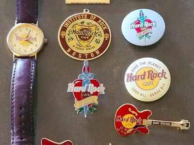 Hard Rock Cafe Memorabilia Collection, Watch Runs