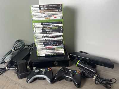Microsoft Xbox 360 Bundle + 22 Games
