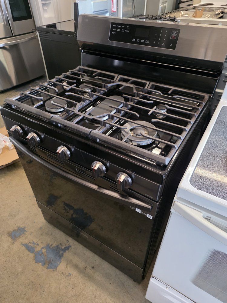 Samsung Black stainless gas range