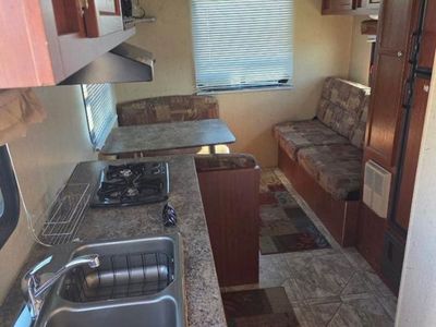 Zinger camper 2010