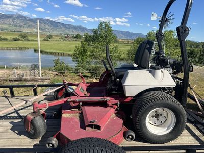 Exmark Lazer Z Zero Turn Mower - Commercial Grade, Red/White, Excellent Condition