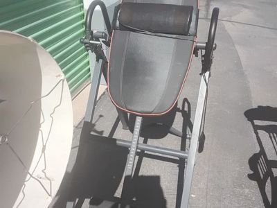Stretch/Decompression Machine
