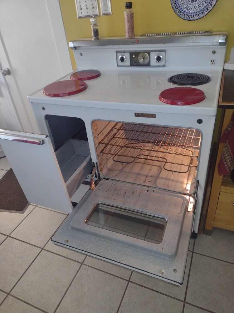 Main image 4