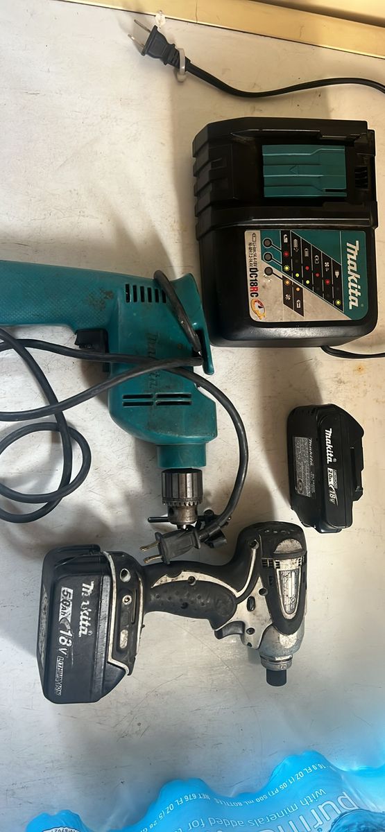 Makita 18V Cordless Impact Driver & Corded Drill Combo Kit with Charger & Battery