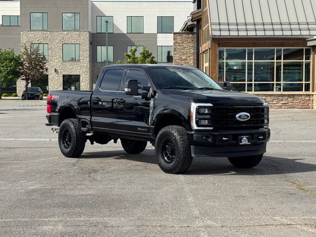2023 Ford F-350 Super Duty Lariat