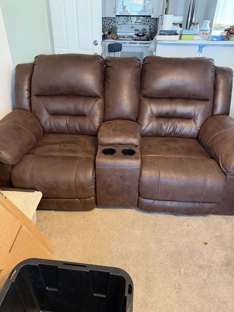 Brown Reclining Loveseat with Console and Cupholders - Hood Condition