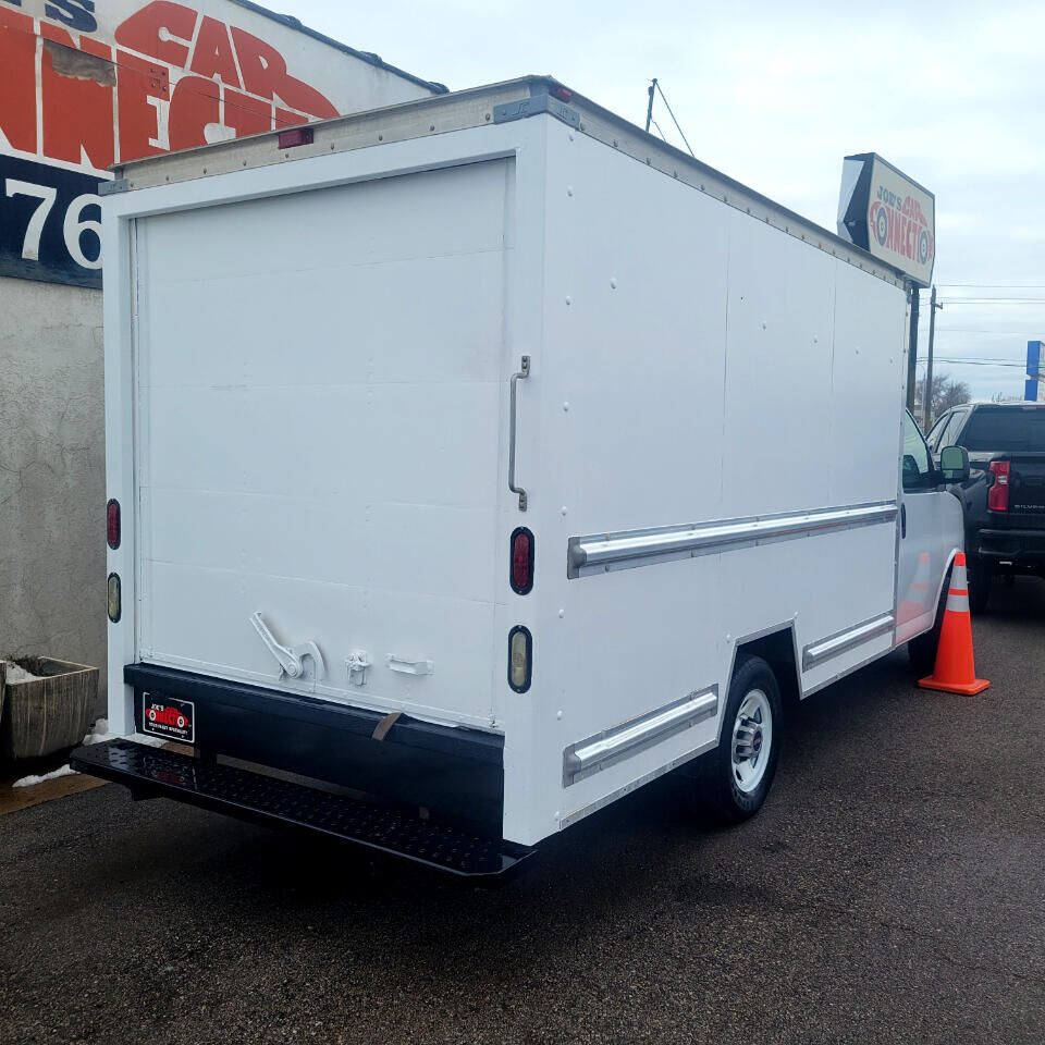 2010 GMC SAVANA 3500