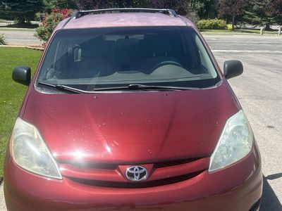 2008 Toyota Sienna LE