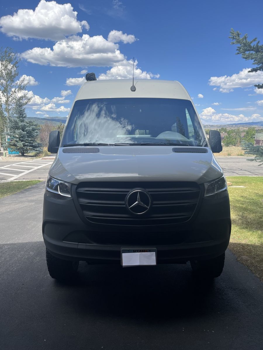 4x4 Mercedes Sprinter Camper Van