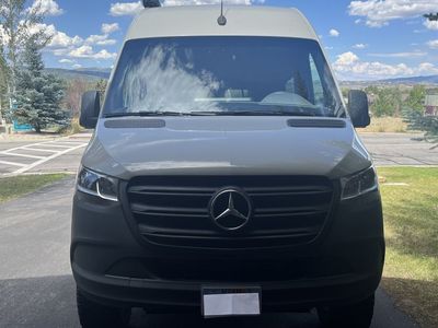 4x4 Mercedes Sprinter Camper Van
