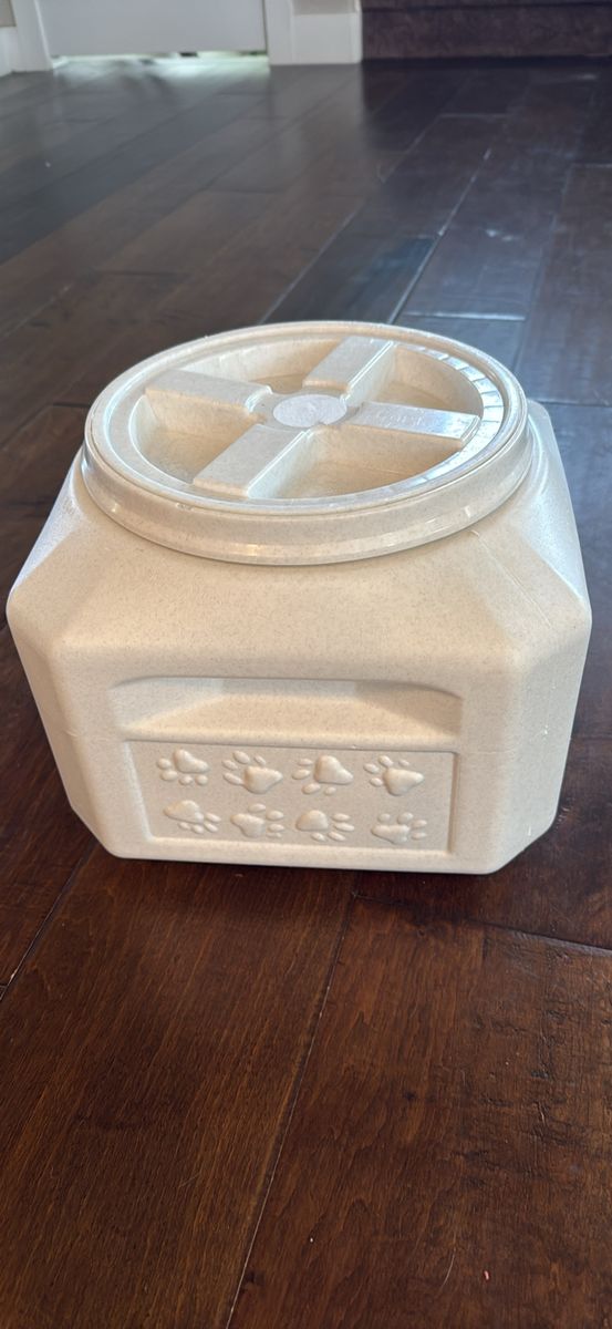 Pet Food Storage Container - Airtight Seal with Paw Print Design
