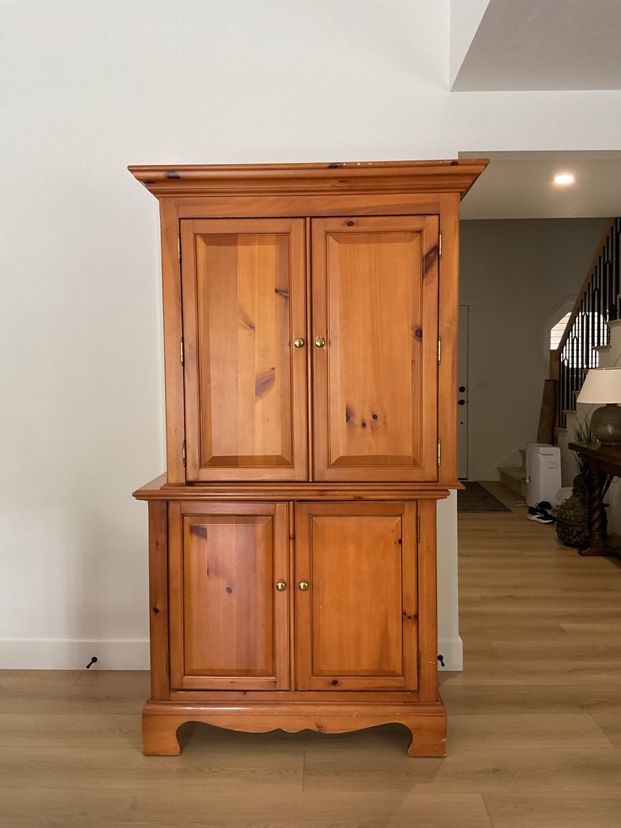 Main image 7