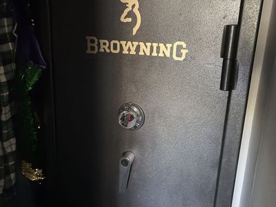 Browning Heavy Duty Gun Safe with Dial Combination Lock - Used Good